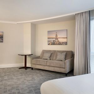 Premium Deluxe Room